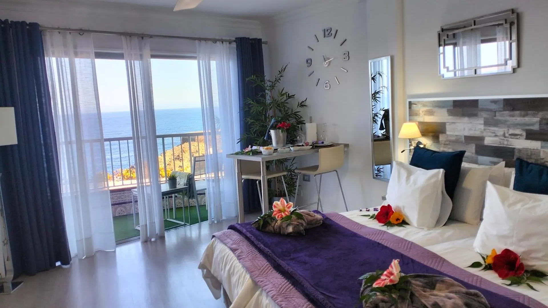 이코드레로스비노스 Playa Monis 1 아파트